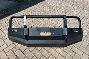 Paraurti uso gravoso bull-bar Nissan Patrol Y61