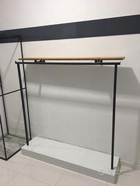 Arredo per negozio di abbigliamento