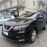 Nissan Qashqai 1.5 dCi N-Connecta NAVI, RETROCAMER