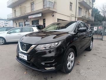 Nissan Qashqai 1.5 dCi N-Connecta NAVI, RETROCAMER