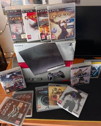 PS3 SLIM - BUNDLE EPICO GOD OF WAR, RE, ETC.