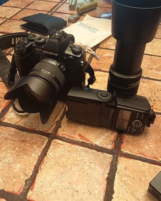 fotocamera mirrorless Olympus OM-D E-M1