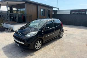 Peugeot 107 1.0 68CV 5p. Allure