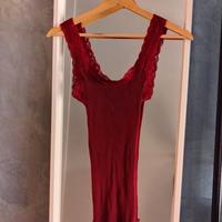 canottiera Intimissimi con pizzo e viscosa bordeau