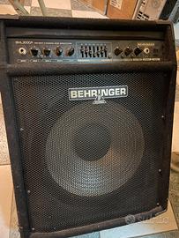 Amplificatore Behringer