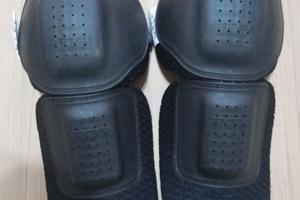 Protezioni gomiti e spalle Dainese