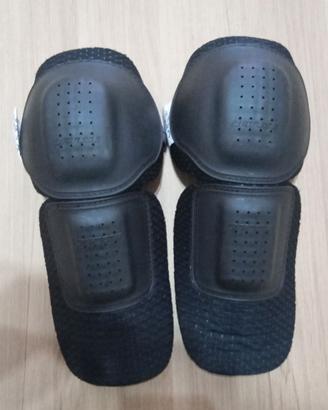 Protezioni gomiti e spalle Dainese