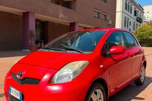 Toyota Yaris 1.0 5 porte Now