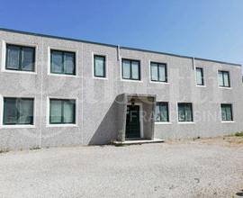 Capannone Industriale Penna in Teverina