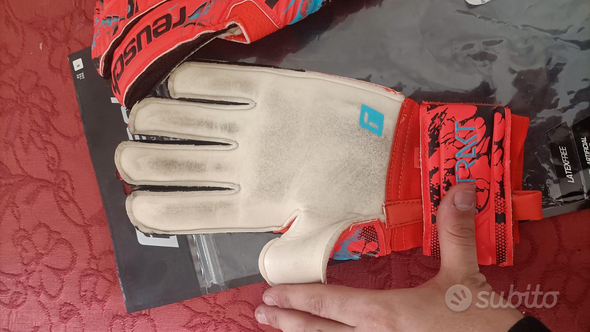 guanti da portiere di calcio reusch - Sports In vendita a Teramo