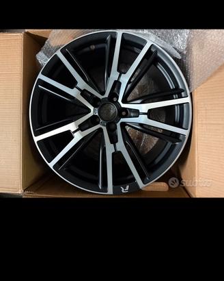 4 cerchi Peugeot Rcz r ORIGINALI