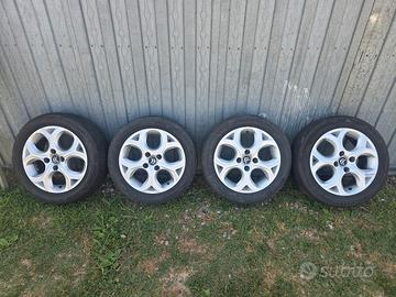 4 cerchi in lega Citroën C3