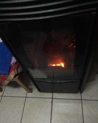 stufa a pellet 13kw idro