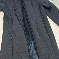 piumino nero abbastanza leggero lungo 