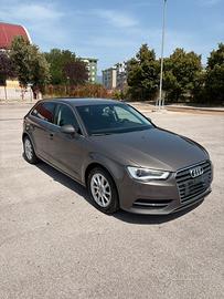 A3 III 2013 Sportback Sportback 1.6 tdi Ambition