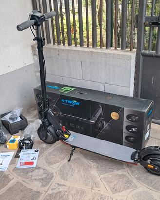 monopattino elettrico E-TWOW GT 504 Wh Energy