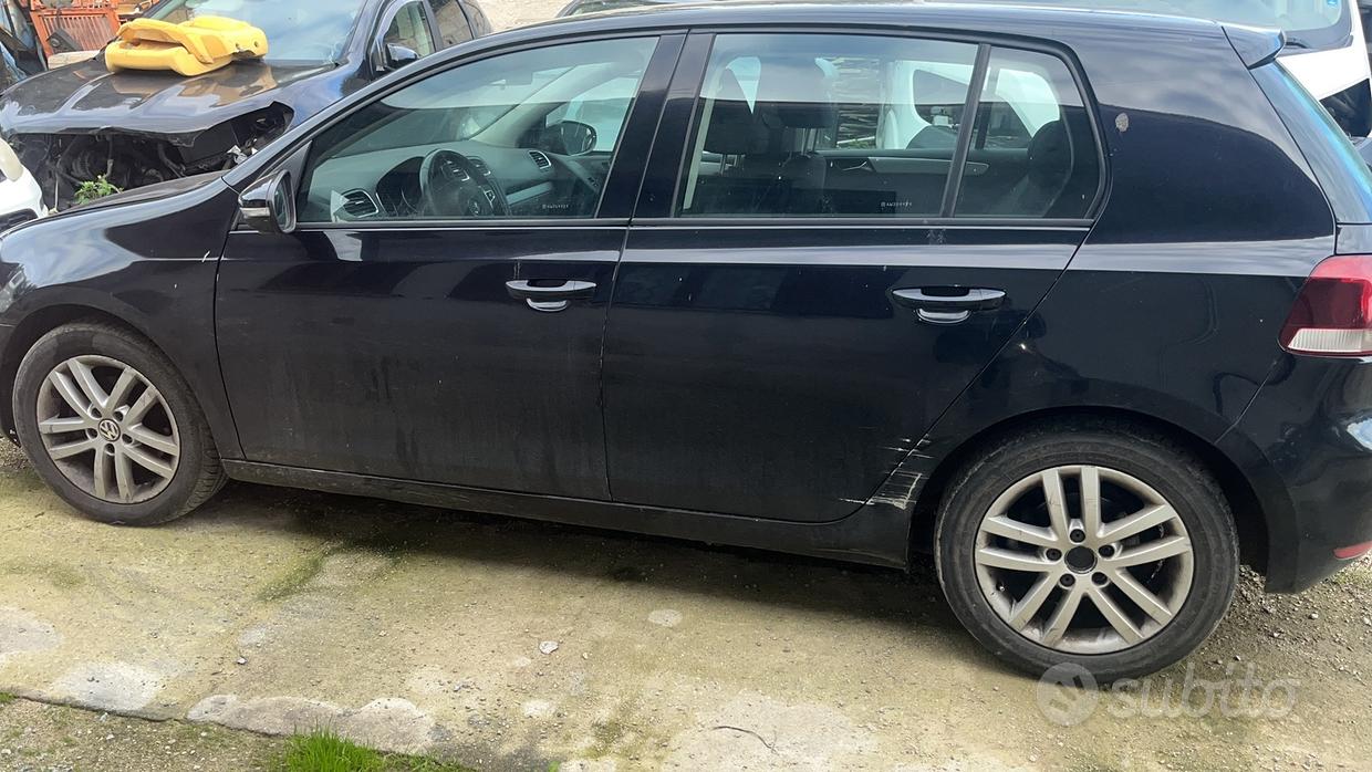 VOLKSWAGEN Golf 6ª serie