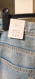 Zara Baggy Jeans Strappati