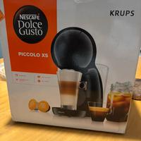 Macchina caffé Nescafé DolceGusto + capsule