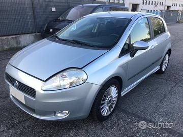Ricambi Fiat Grande Punto 1.3 90 CV MultiJet 2006