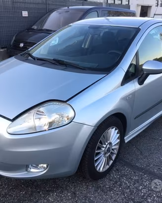 Ricambi Fiat Grande Punto 1.3 90 CV MultiJet 2006