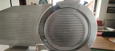 Affettatrice OMEGA 220 Volt
