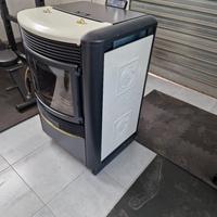 stufa pellet ekstraflame 1kw idro rigenerata