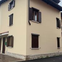 325 Casa in bifamiliare locata per investimento