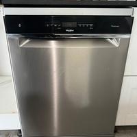 Lavastoviglie Whirpool 6th sense esterna