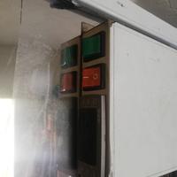 Parete attrezzata da negozio