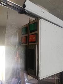 Parete attrezzata da negozio