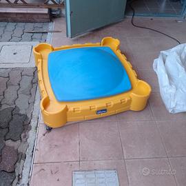 Sabbiera per bambini 