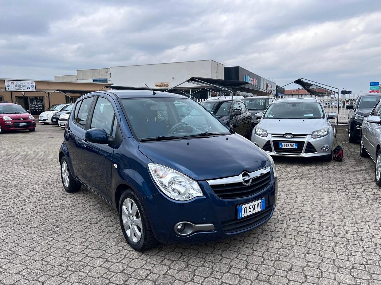 Opel Agila 2ª serie