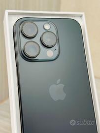 IPHONE 15 PRO 256 GIGA CON GARANZIA 12 MESI