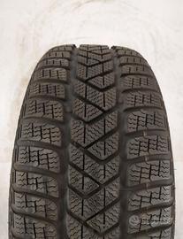 Pneumatici invernali 225/40 R18 PIRELLI SOTTOZERO