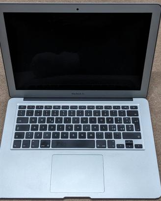 Apple MacBook AIR