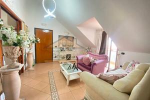 Mansarda Via Spazzilli 4 vani