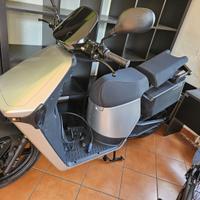 Scooter elettrico WOW 775 nuovo 125