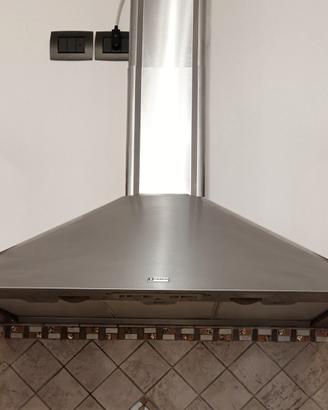 Cappa da cucina Faber da 90 cm