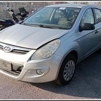 HYUNDAI i20 I per ricambi