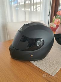 Casco integrale nero opaco