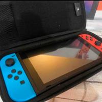Nintendo Switch (senza Joy-Con)