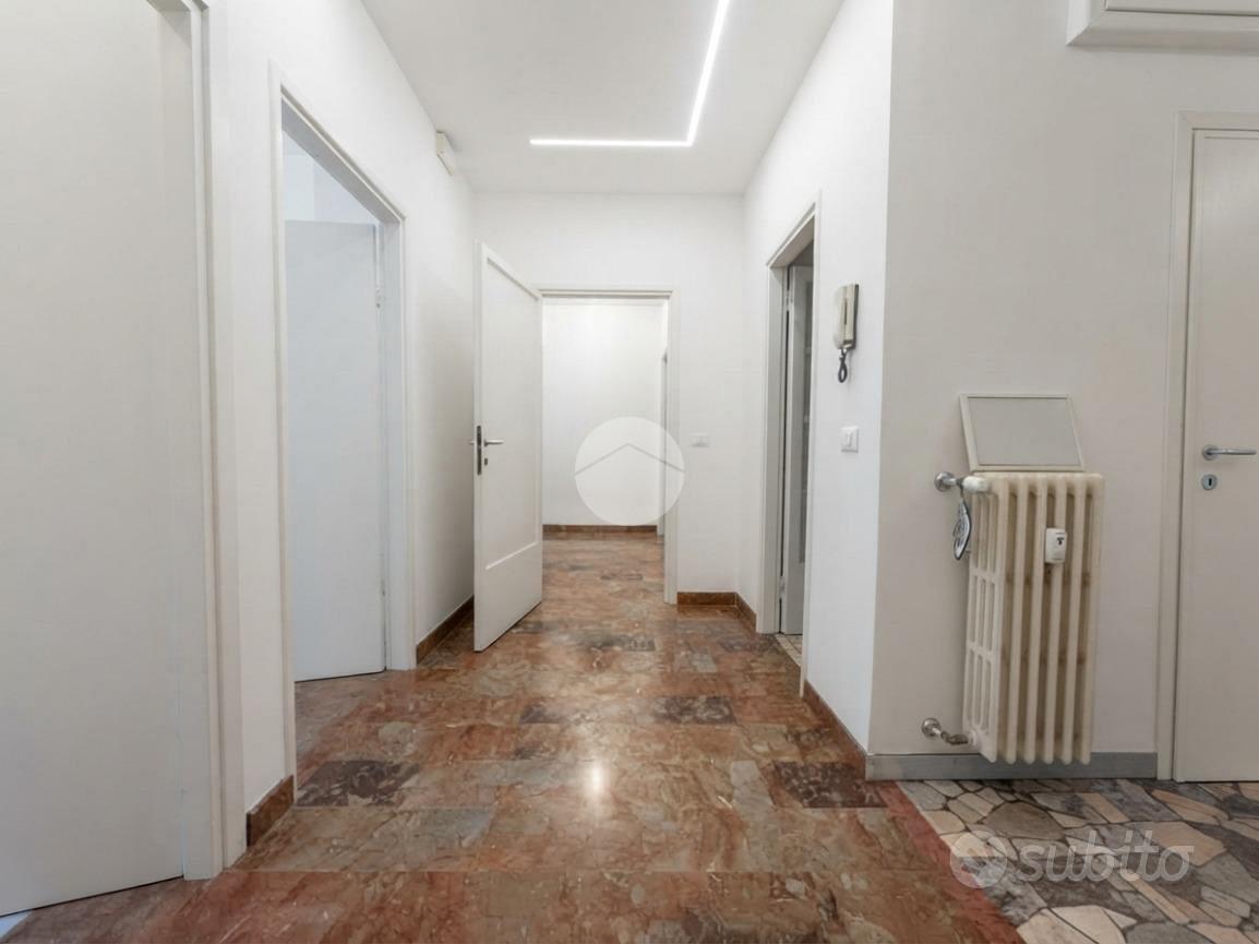 Appartamento – Milano, Senavra, Municipio 4 - Altro
