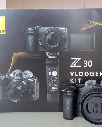 Nikon 30 Vlogger Kit + accessori