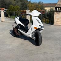 aprilia sr 50