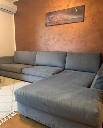 Divano Angolare Penisola in Microfibra Antigraffio