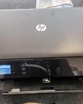 Stampante HP Envy 4500 Wi-Fi (Fronte/Retro)