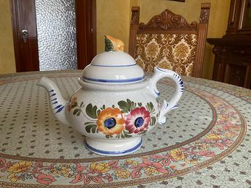Soprammobile vintage a forma di teiera in ceramica