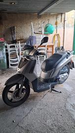 Kymco People S - 125cc  2009 Euro 3

