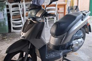Kymco People S - 125cc  2009 Euro 3
